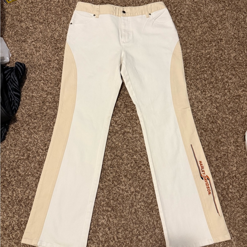 Harley Davidson Y2K White/Tan Jeans Size 12 Long Embroidered Logo